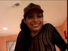 Latex Latina und zwei Black Cocks